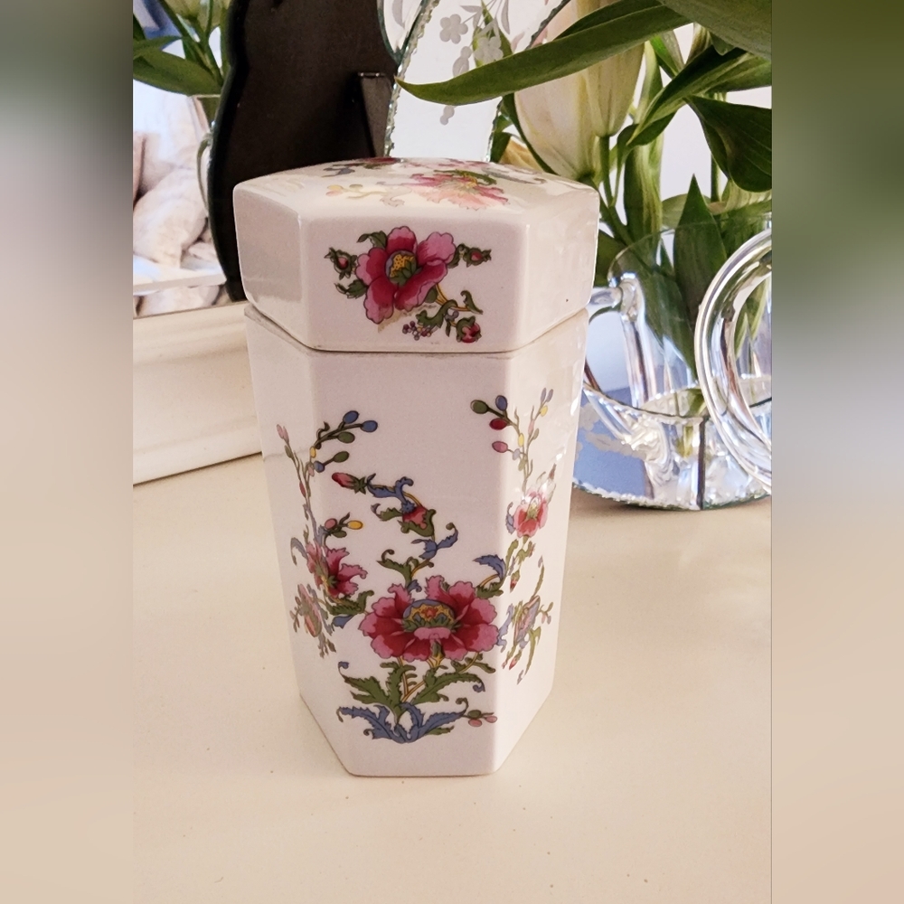 Elizabeth Arden Vanity Jar